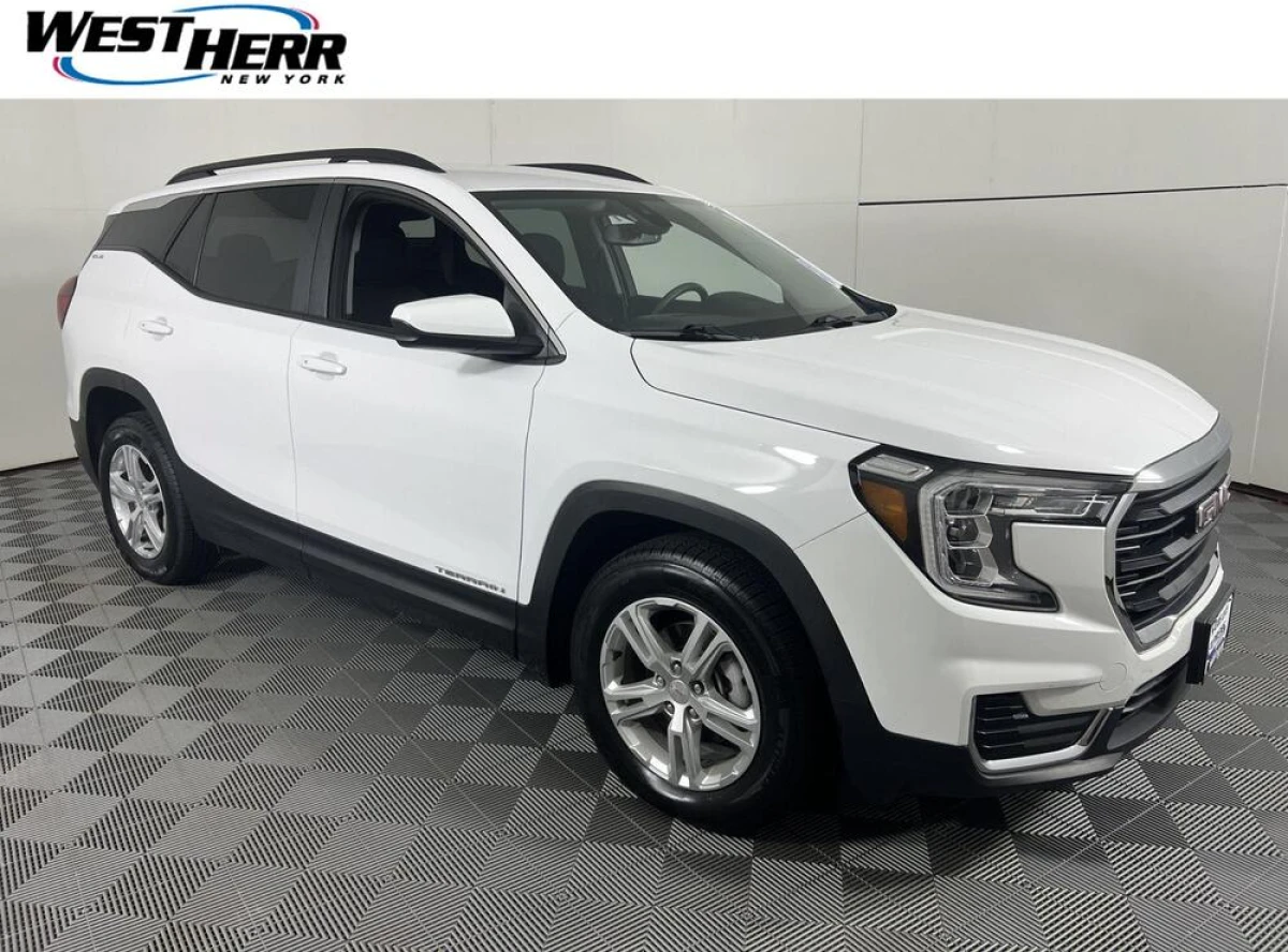 Pre-Owned 2024 GMC Terrain SLE