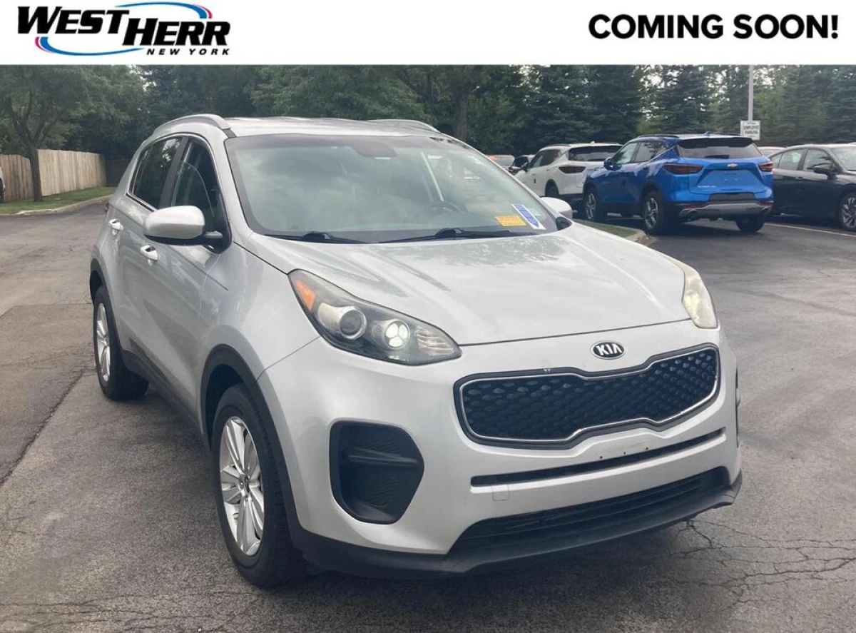 Pre-Owned 2019 Kia Sportage LX