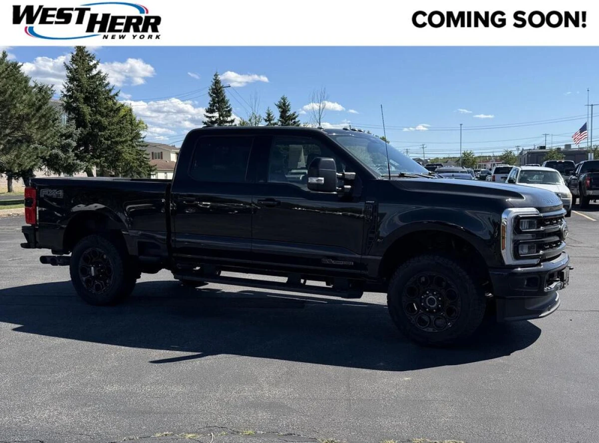 Pre-Owned 2024 Ford Super Duty F-250 SRW LARIAT