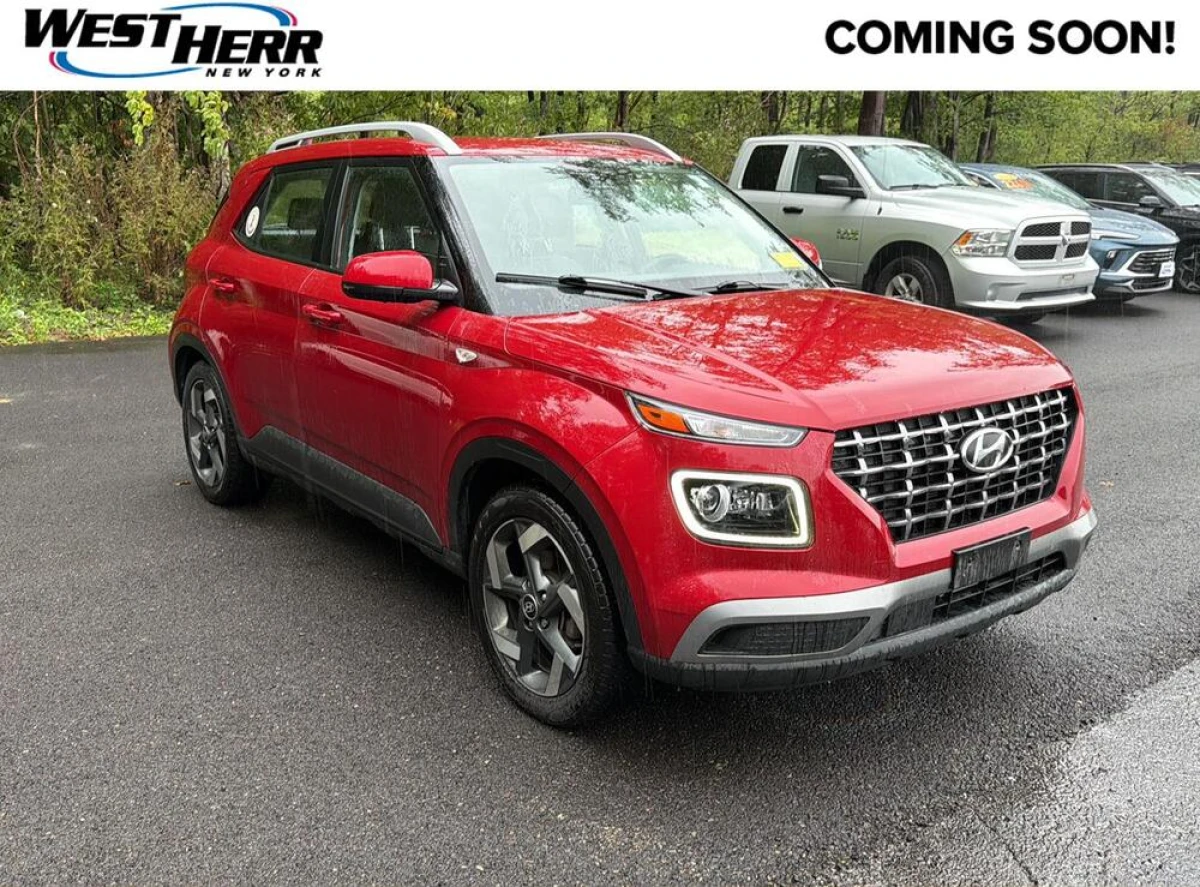 Pre-Owned 2023 Hyundai Venue Limited