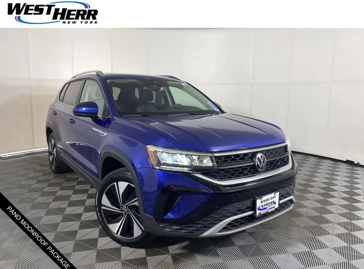 Pre-Owned 2024 Volkswagen Taos SE