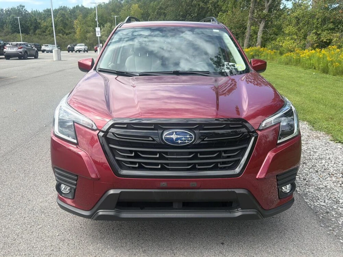 Pre-Owned 2024 Subaru Forester Premium