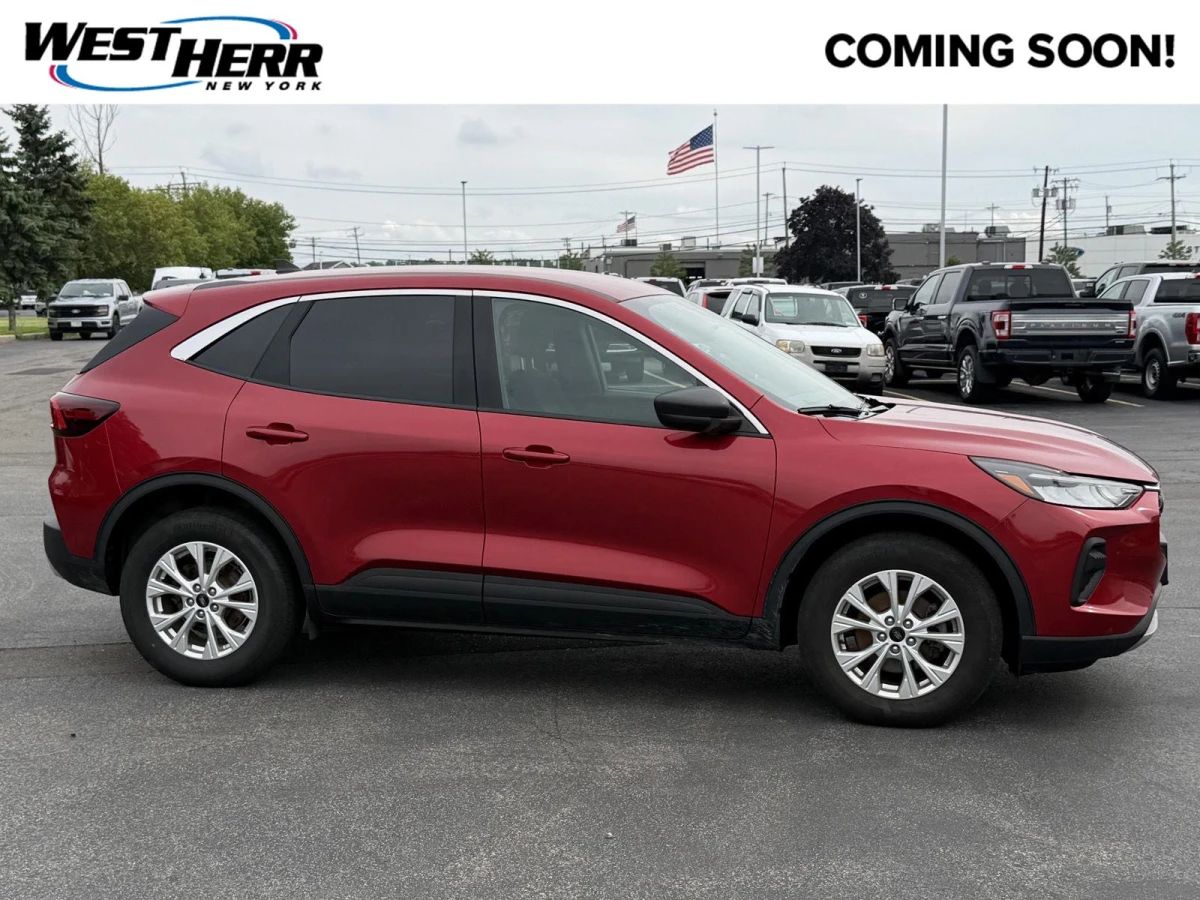 Pre-Owned 2023 Ford Escape Active