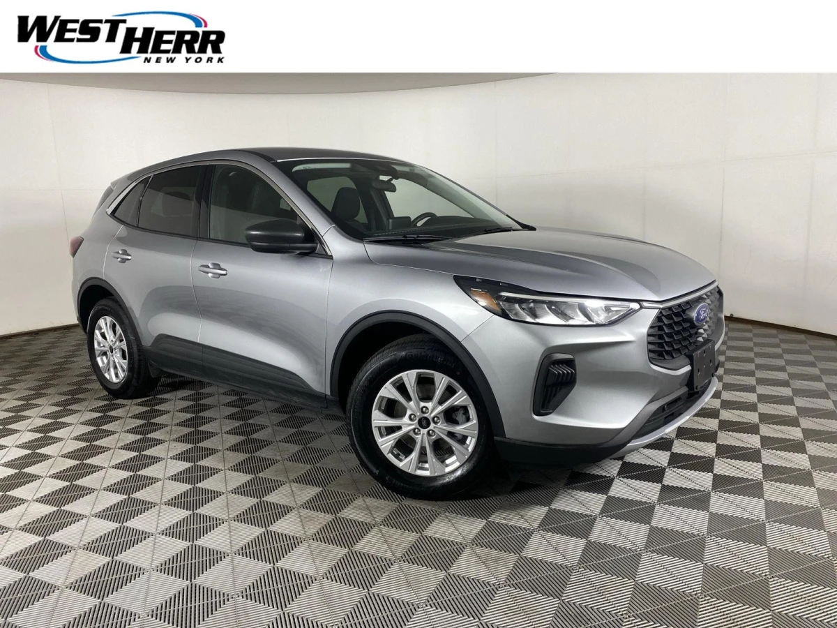 Pre-Owned 2023 Ford Escape Active