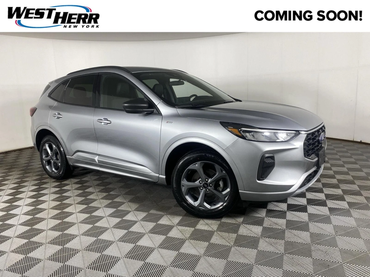 Pre-Owned 2023 Ford Escape ST-Line