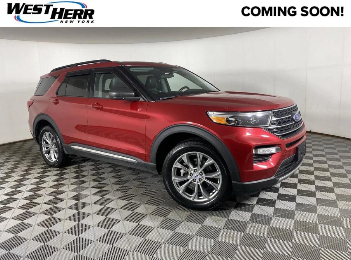 Pre-Owned 2022 Ford Explorer XLT
