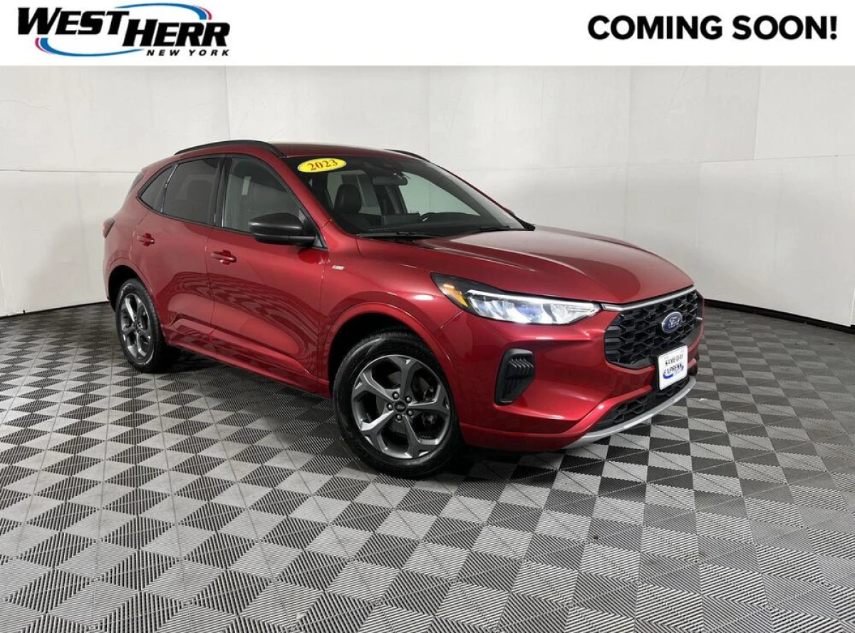 Pre-Owned 2023 Ford Escape ST-Line