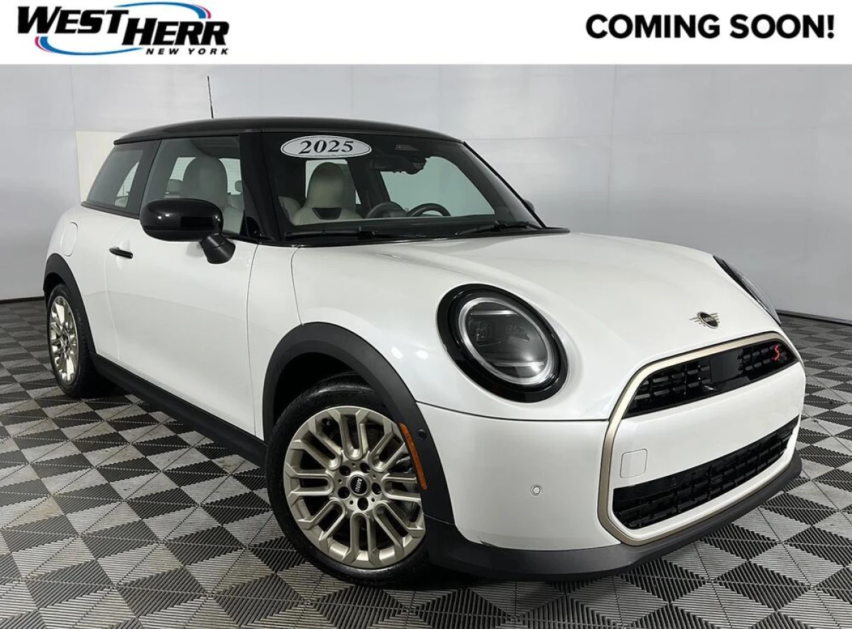 Pre-Owned 2025 MINI Hardtop 2 Door Cooper S