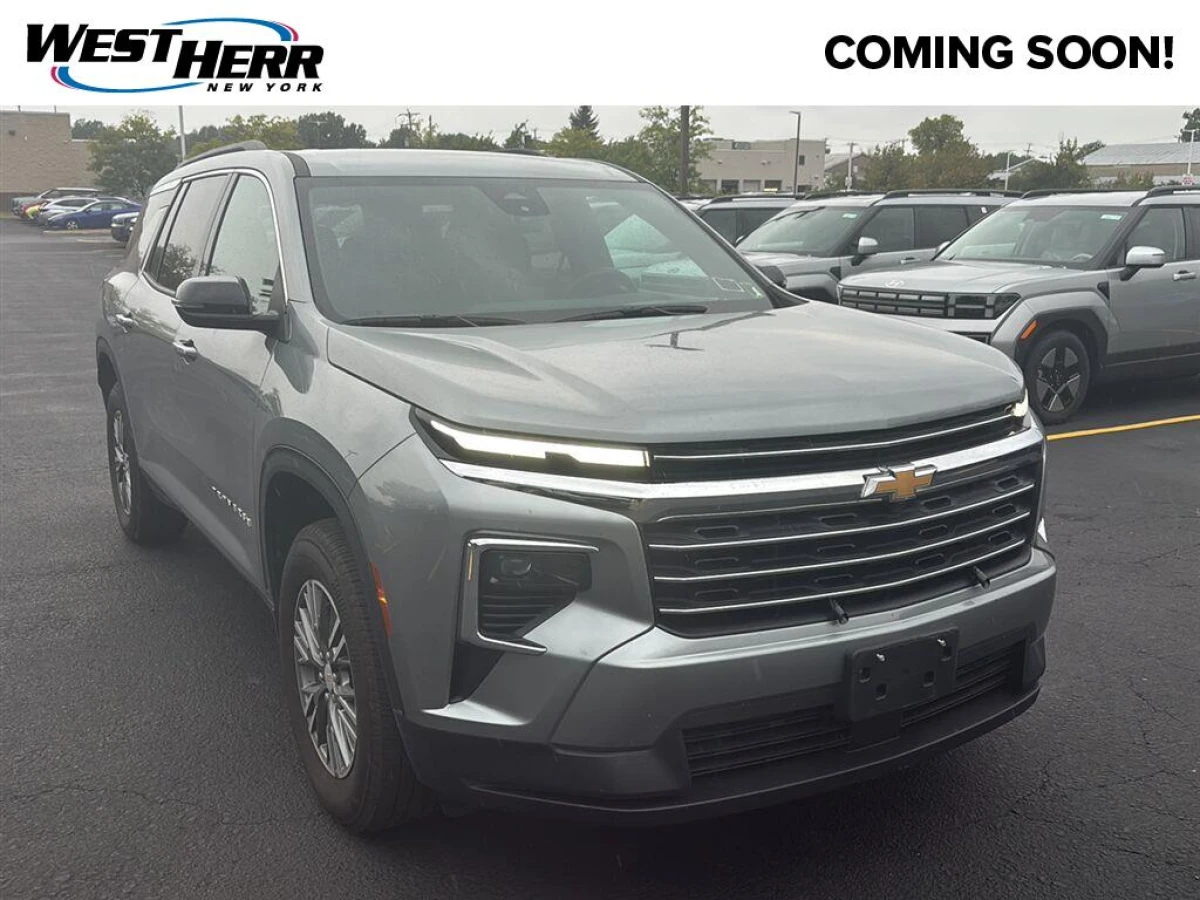 Pre-Owned 2026 Chevrolet Traverse FWD LT