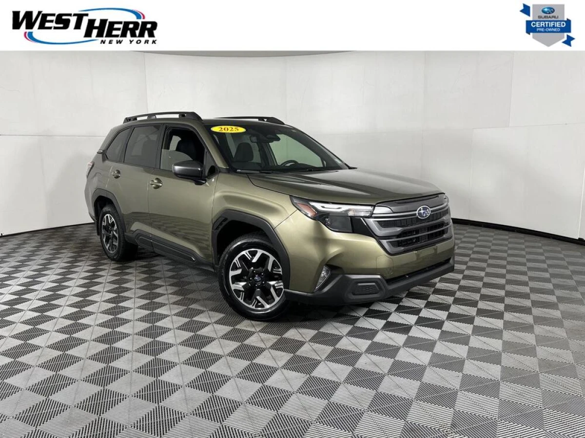 Certified Pre-Owned 2025 Subaru Forester Premium