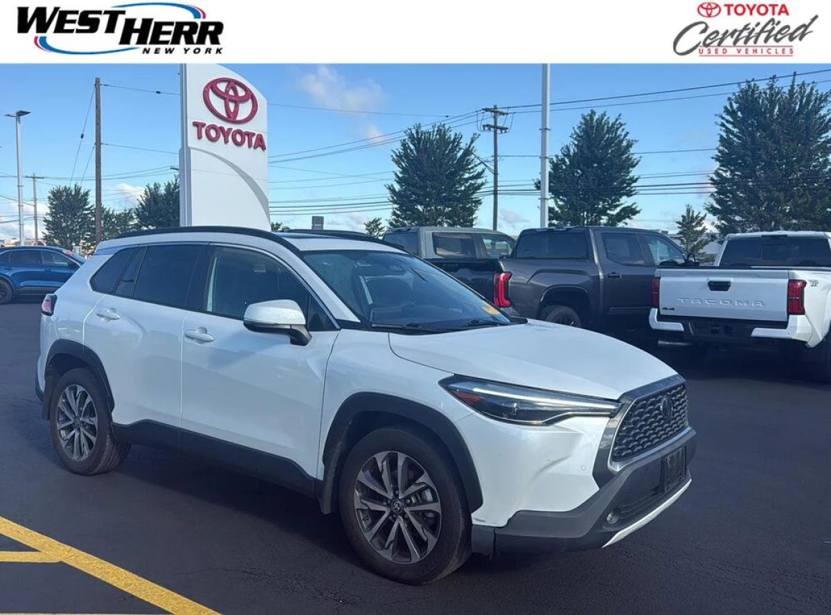 Certified Pre-Owned 2023 Toyota Corolla Cross XLE