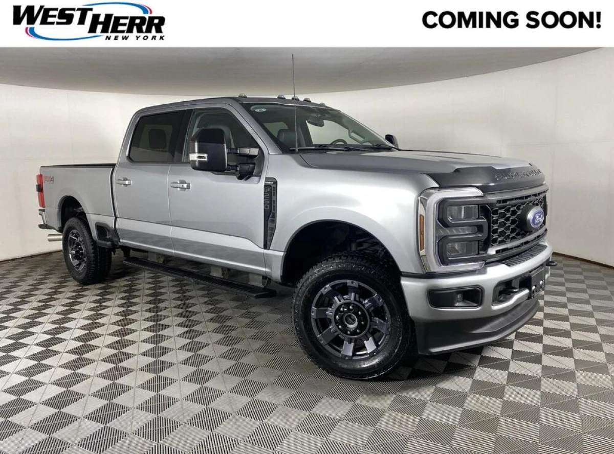 Pre-Owned 2024 Ford Super Duty F-250 SRW LARIAT
