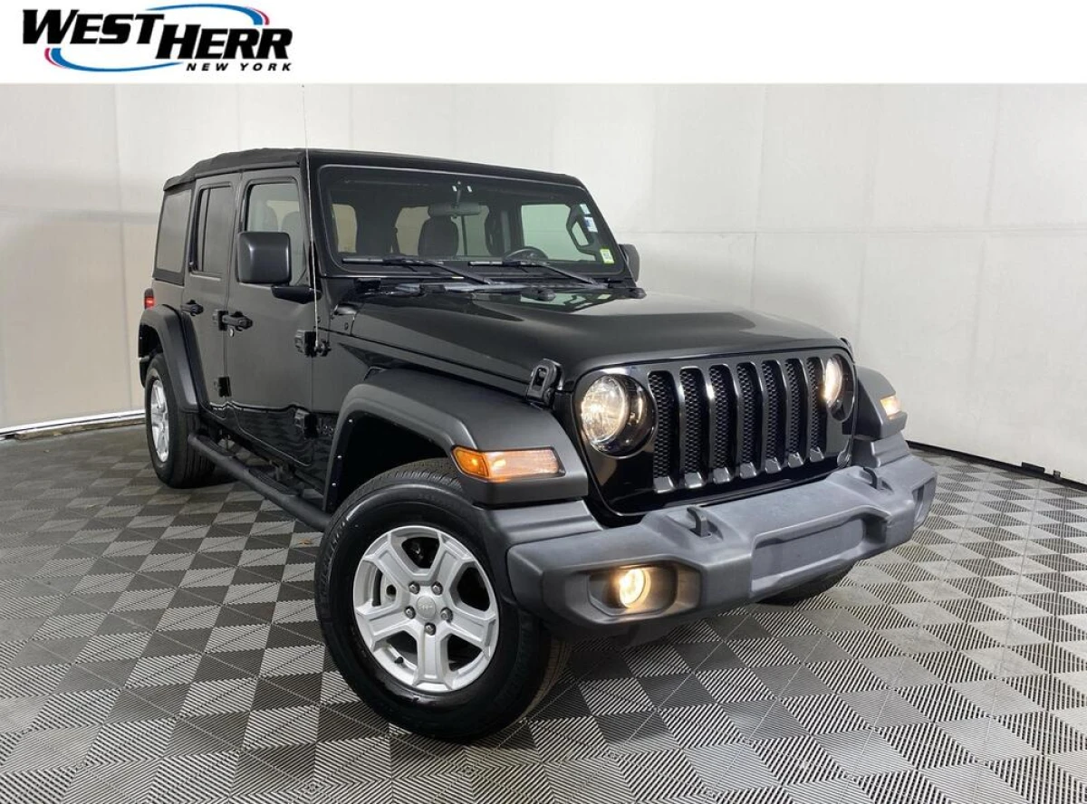 Pre-Owned 2022 Jeep Wrangler Unlimited Sport S