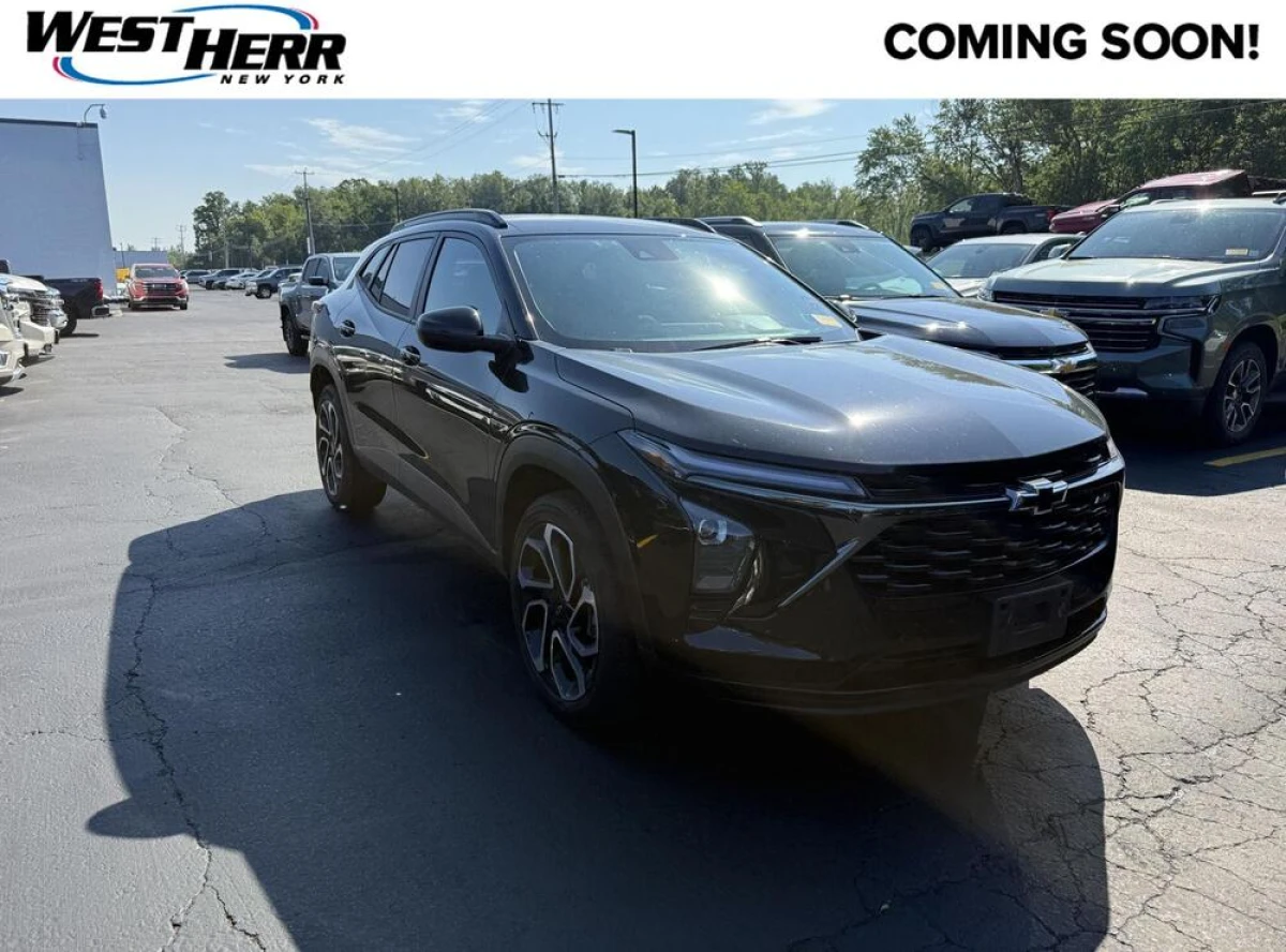 Pre-Owned 2025 Chevrolet Trax 2RS