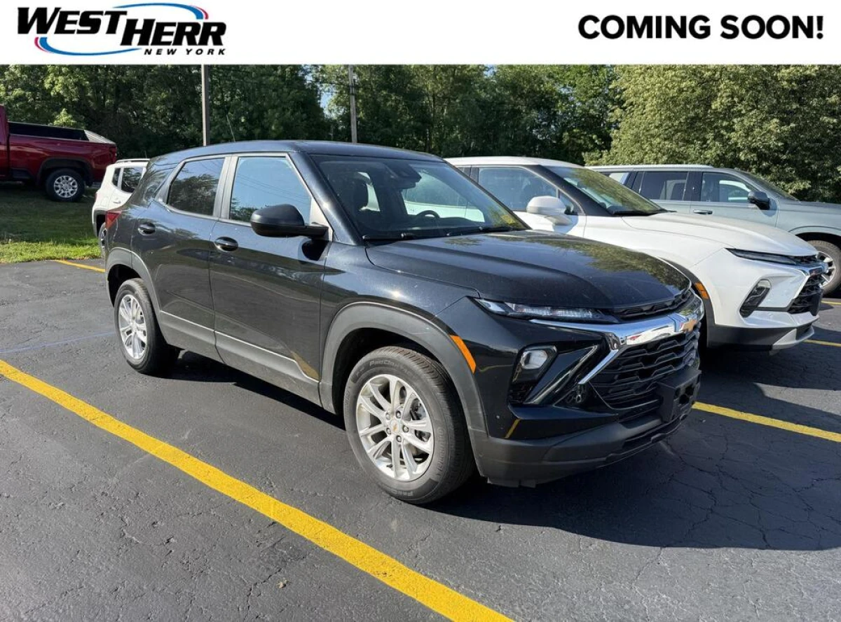 Pre-Owned 2025 Chevrolet Trailblazer LS