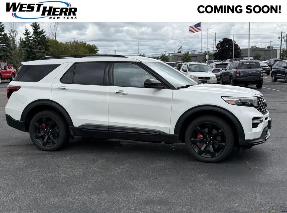 Pre-Owned 2022 Ford Explorer ST