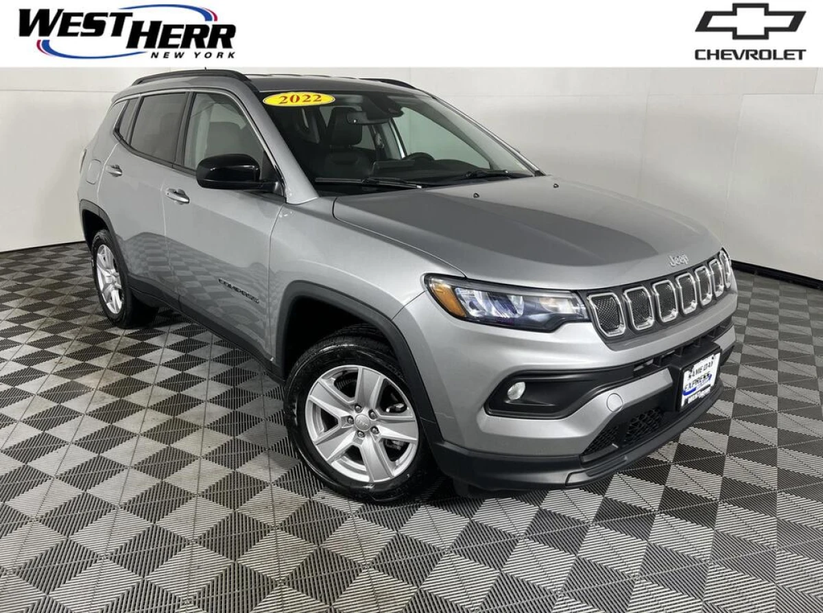 Pre-Owned 2022 Jeep Compass Latitude