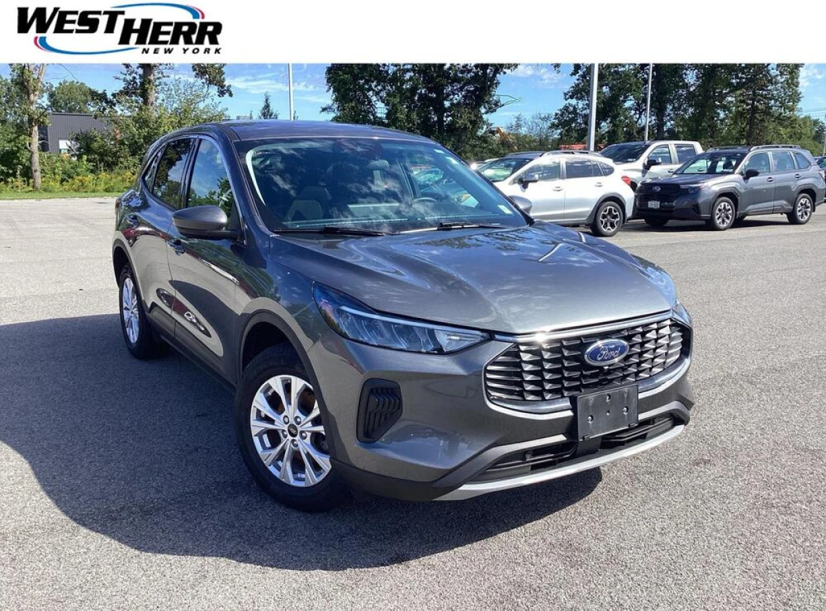 Pre-Owned 2023 Ford Escape Active
