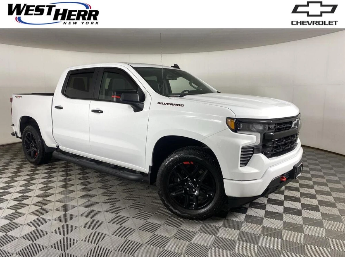 Pre-Owned 2024 Chevrolet Silverado 1500 RST