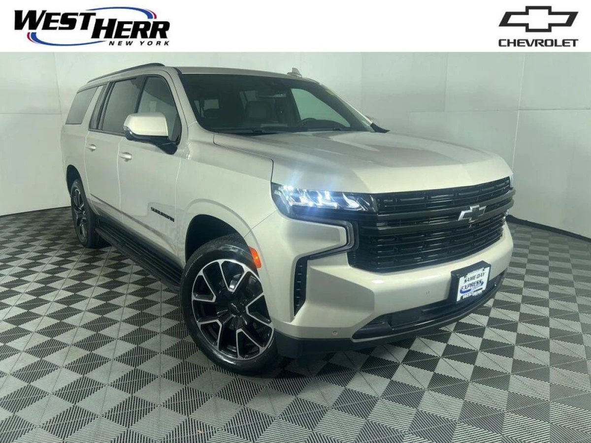 Pre-Owned 2023 Chevrolet Suburban RST