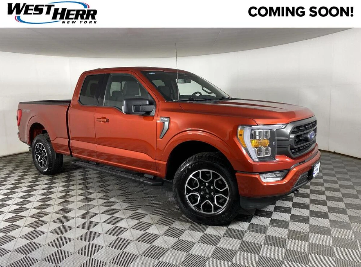 Pre-Owned 2023 Ford F-150 XLT