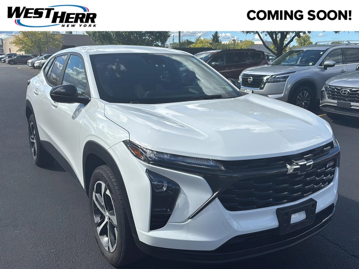 Pre-Owned 2024 Chevrolet Trax 1RS