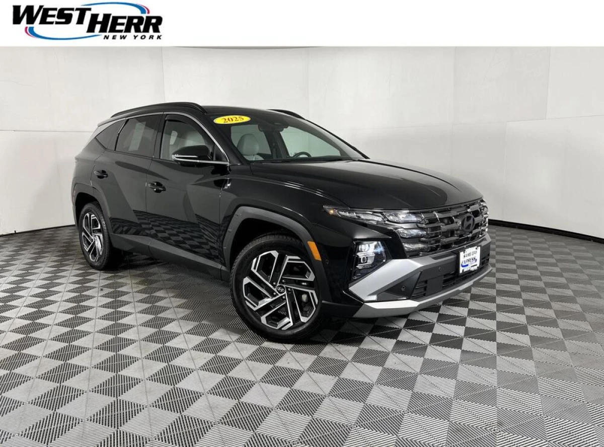 Pre-Owned 2025 Hyundai Tucson Limited