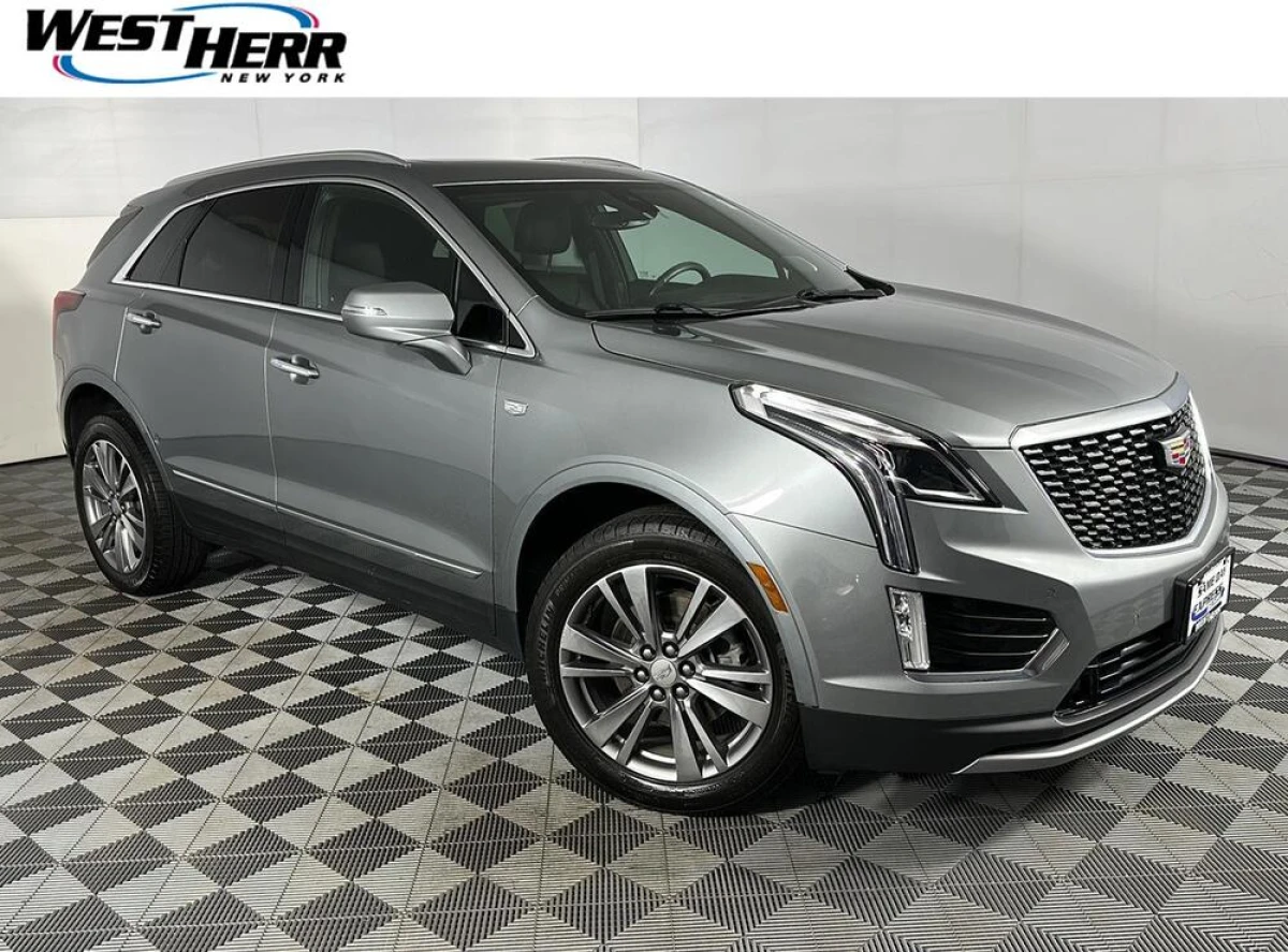 Pre-Owned 2024 Cadillac XT5 AWD Premium Luxury