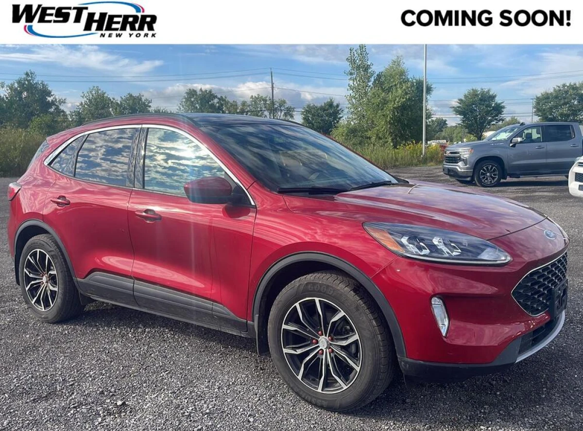 Pre-Owned 2022 Ford Escape SEL