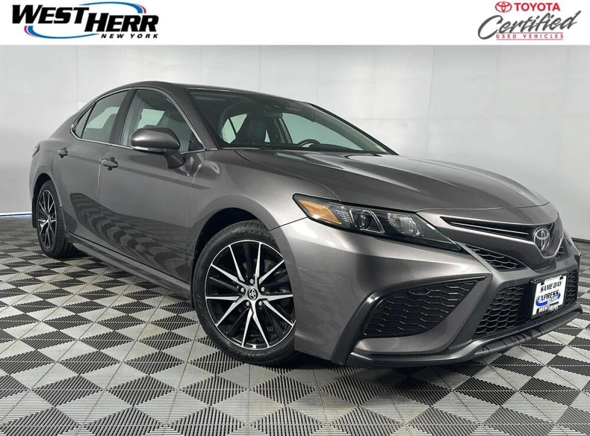 Certified Pre-Owned 2024 Toyota Camry SE