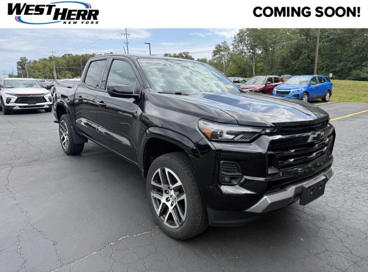 Pre-Owned 2023 Chevrolet Colorado 4WD Z71