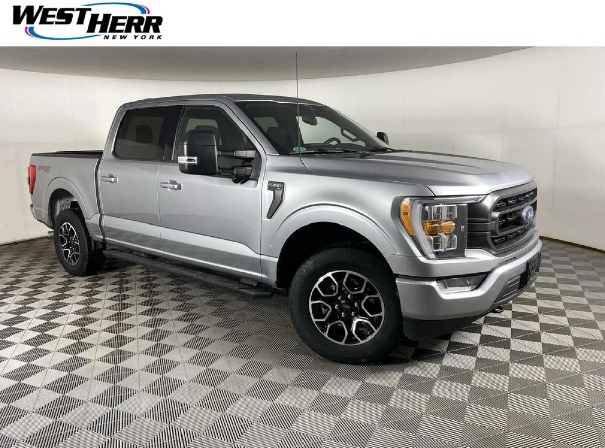 Pre-Owned 2022 Ford F-150 XLT