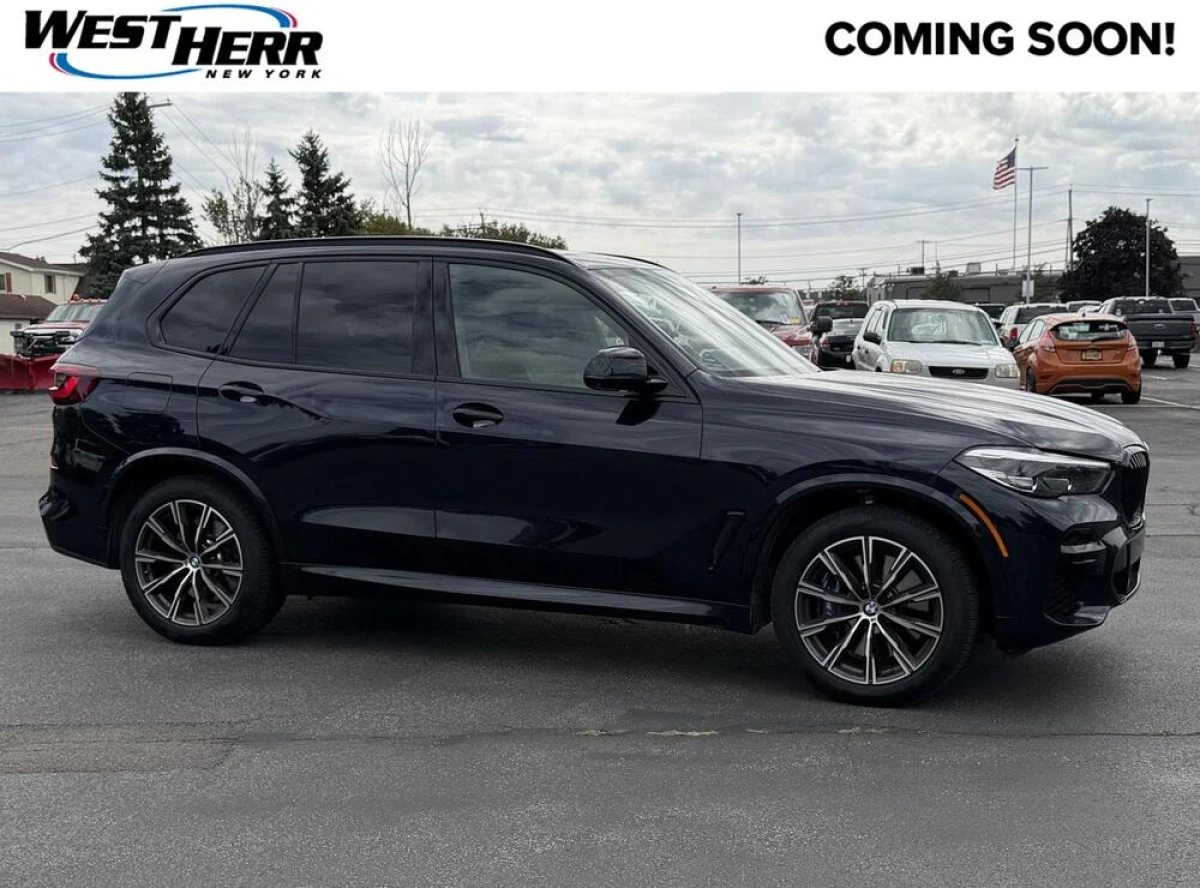 Pre-Owned 2022 BMW X5 M50i