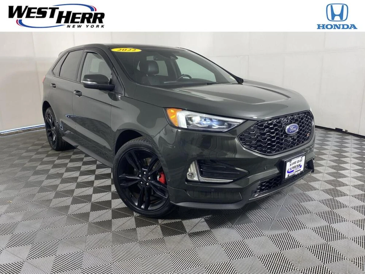Pre-Owned 2022 Ford Edge ST