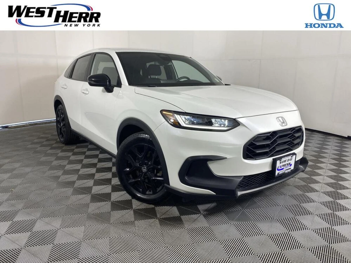 Pre-Owned 2024 Honda HR-V Sport