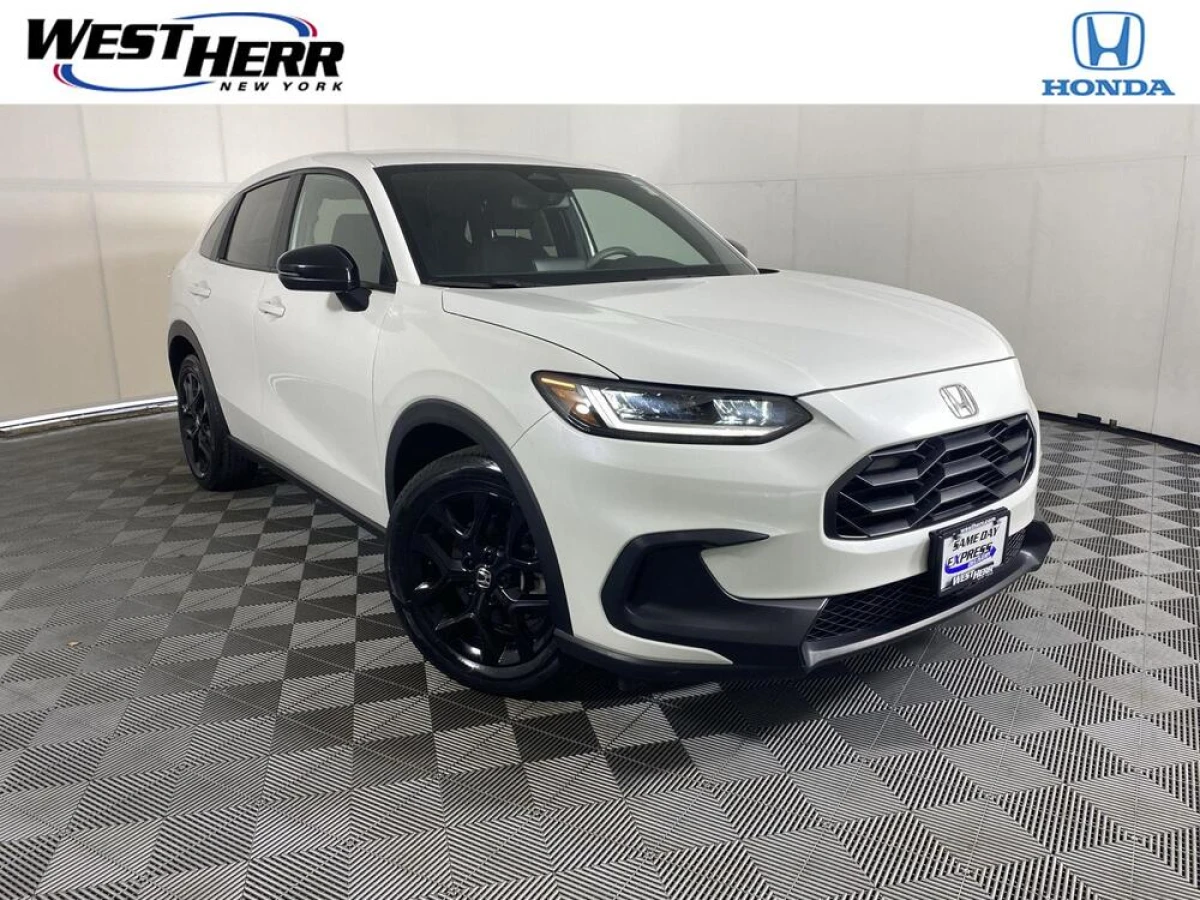 Pre-Owned 2024 Honda HR-V Sport