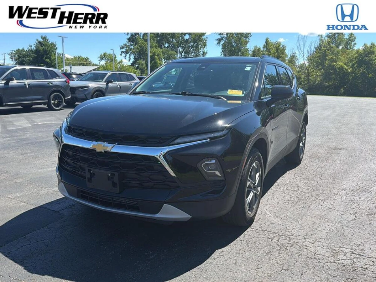 Pre-Owned 2024 Chevrolet Blazer LT