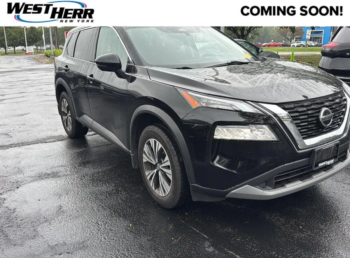 Pre-Owned 2021 Nissan Rogue SV