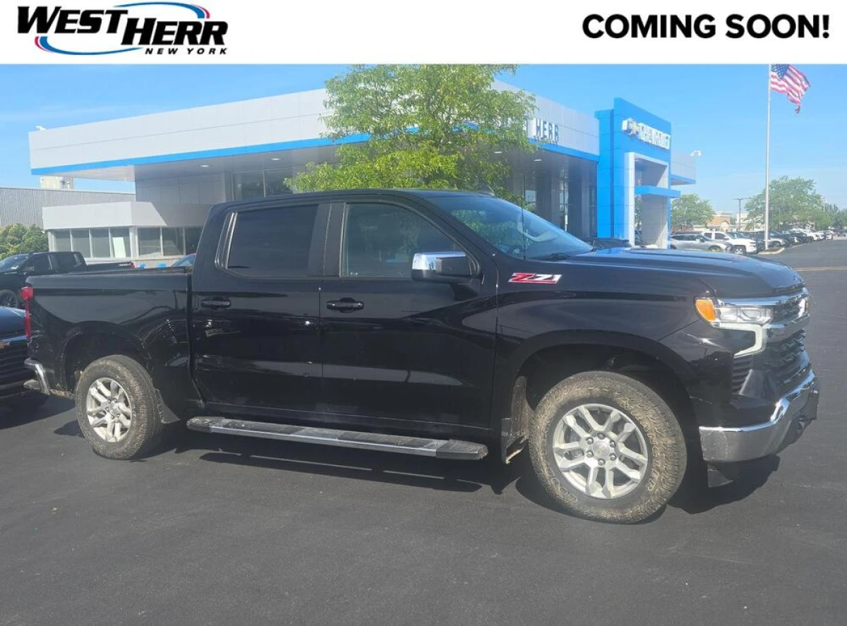 Pre-Owned 2024 Chevrolet Silverado 1500 LT