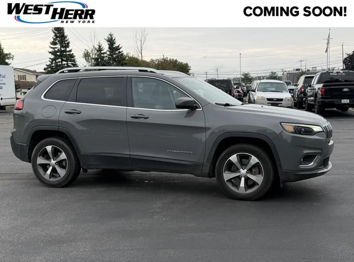 Pre-Owned 2019 Jeep Cherokee Limited