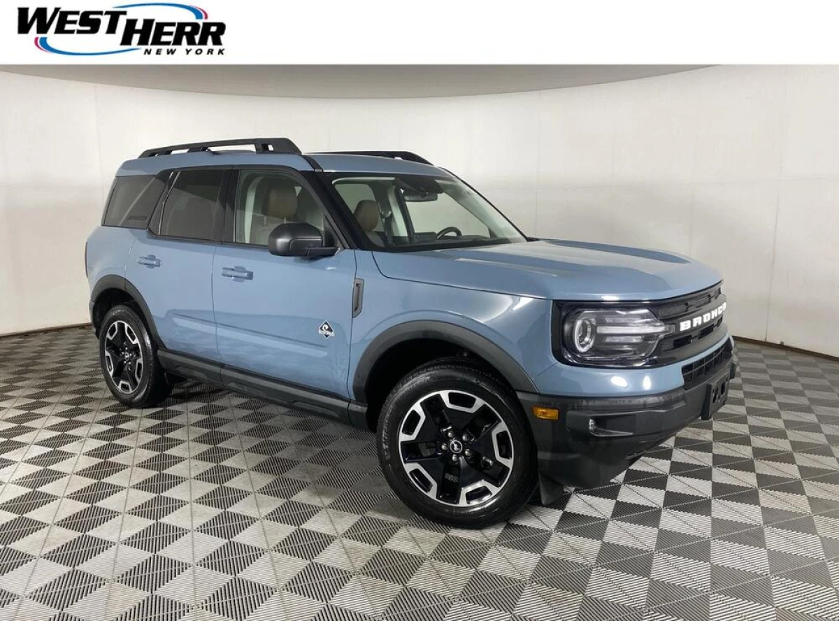 Pre-Owned 2023 Ford Bronco Sport Outer Banks