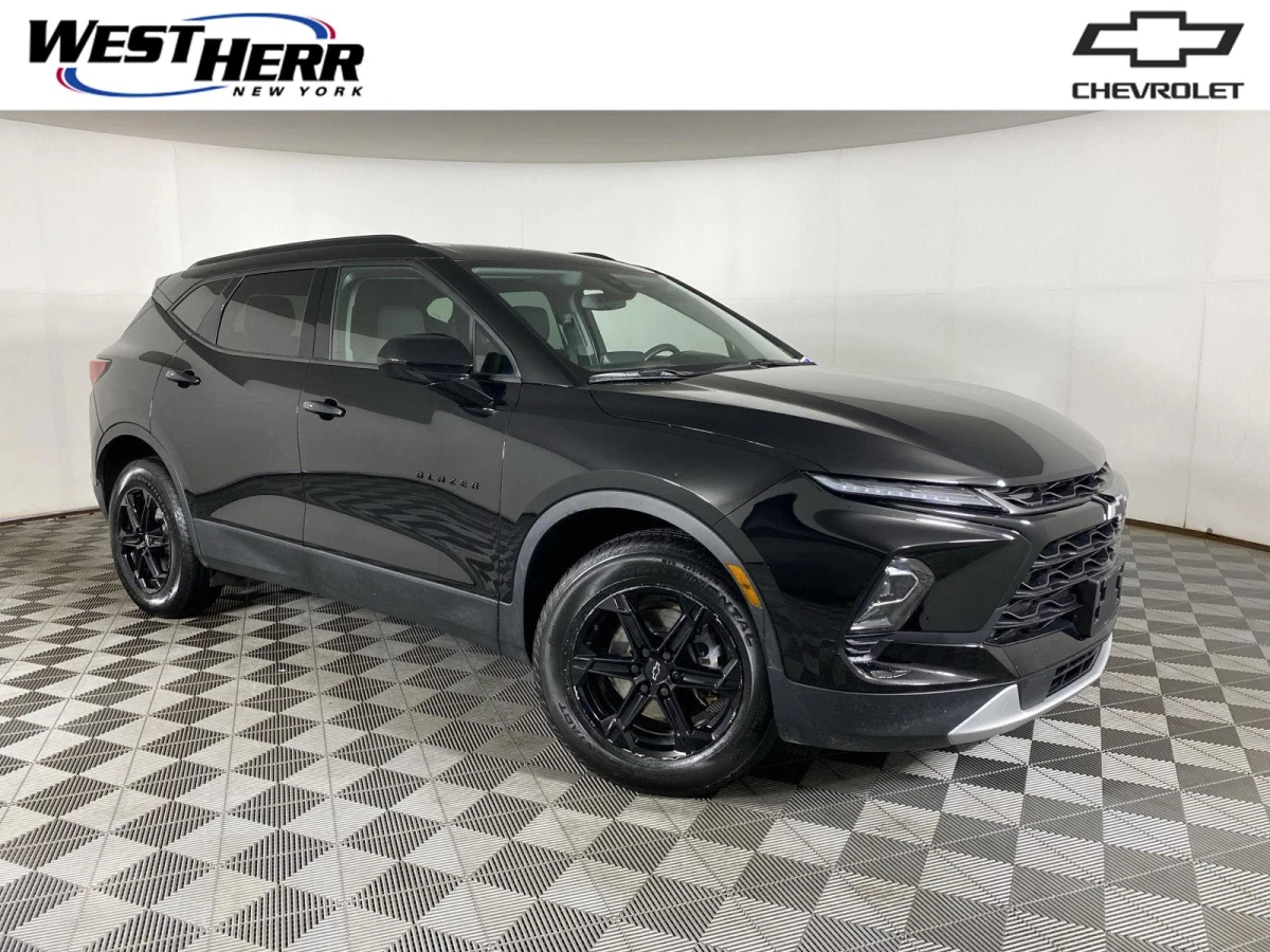 Pre-Owned 2024 Chevrolet Blazer LT