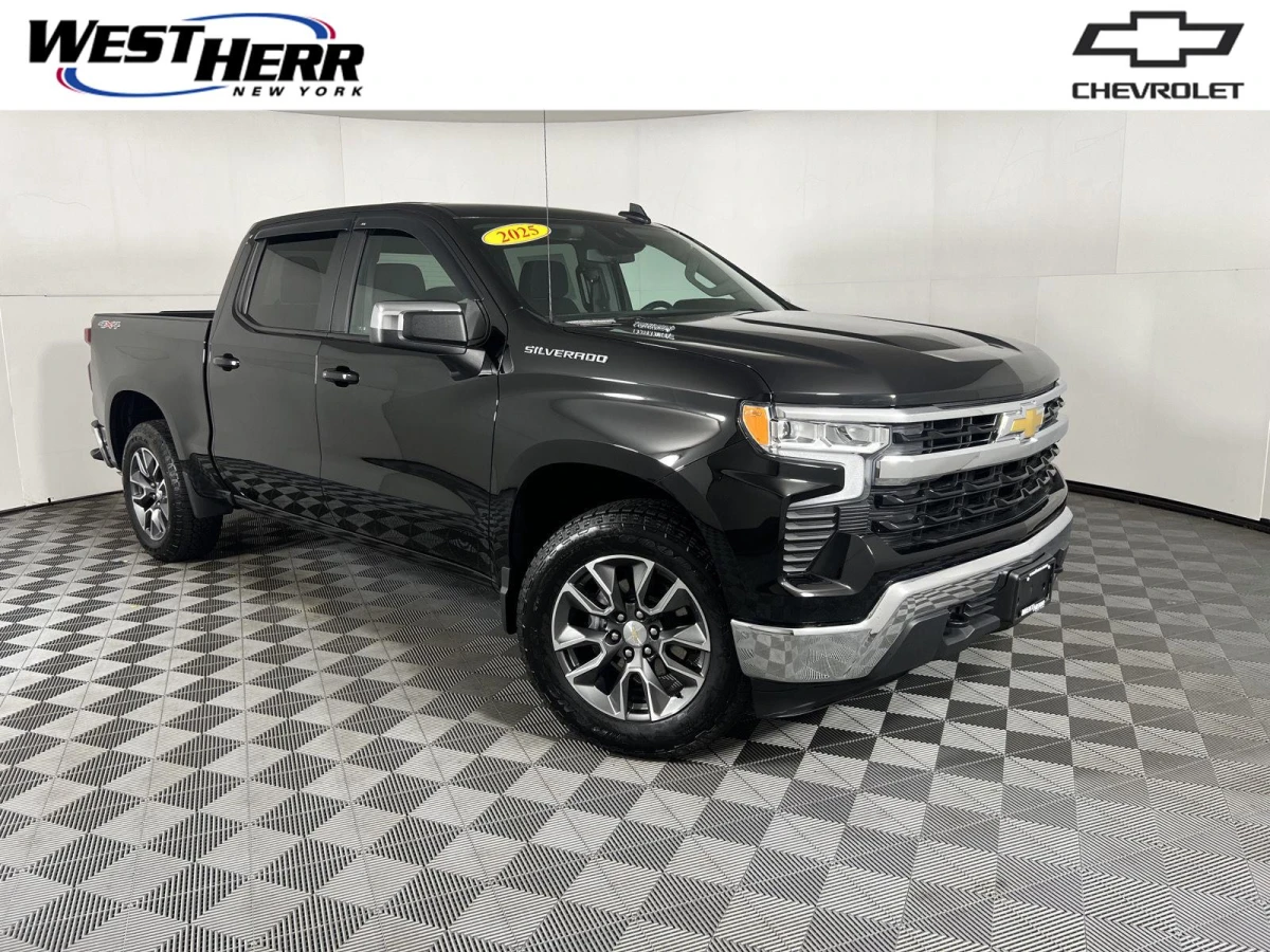 Pre-Owned 2025 Chevrolet Silverado 1500 LT