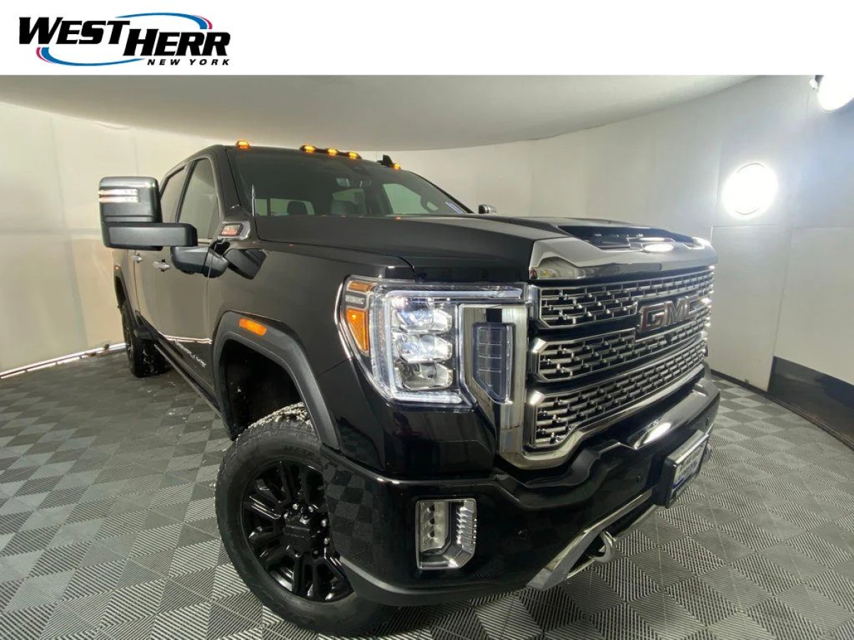 Pre-Owned 2022 GMC Sierra 2500HD Denali