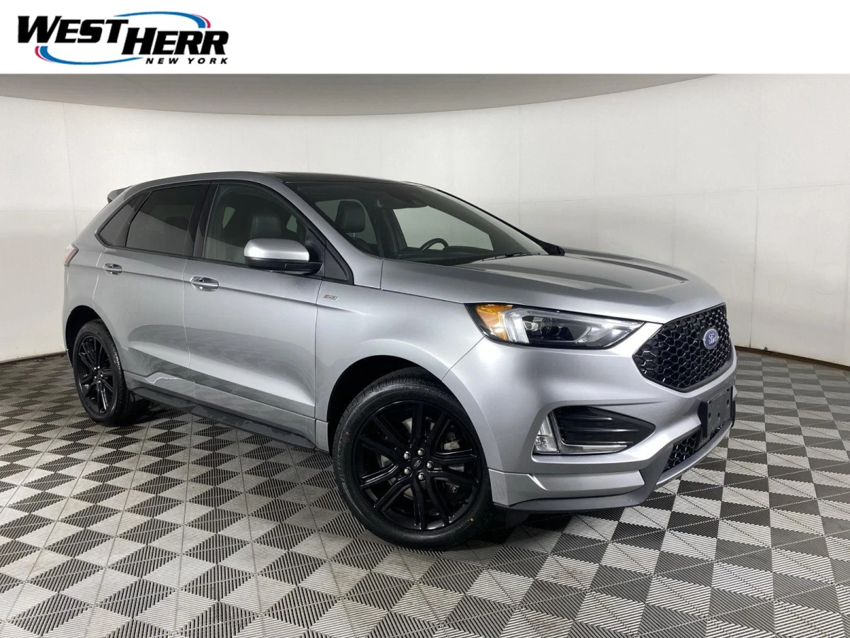 Pre-Owned 2023 Ford Edge ST-Line