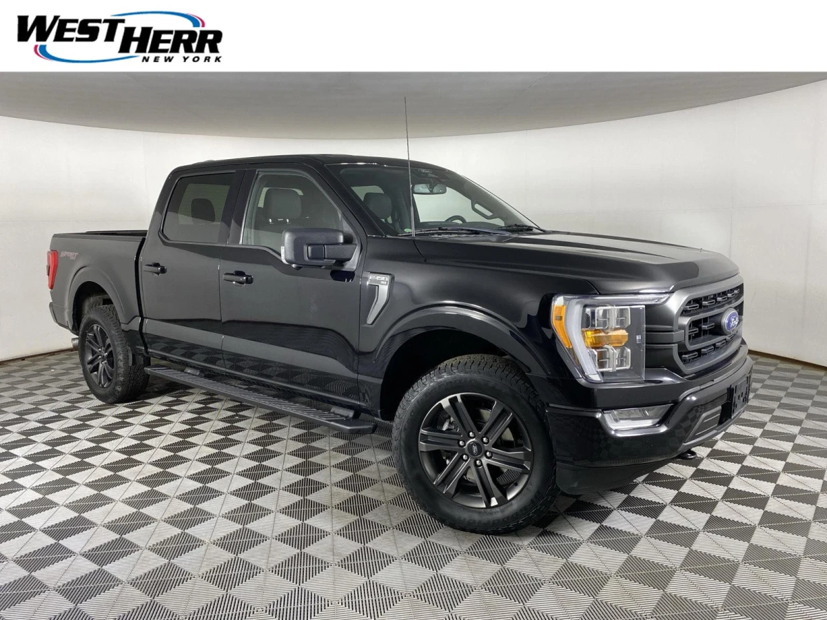 Pre-Owned 2022 Ford F-150 XLT