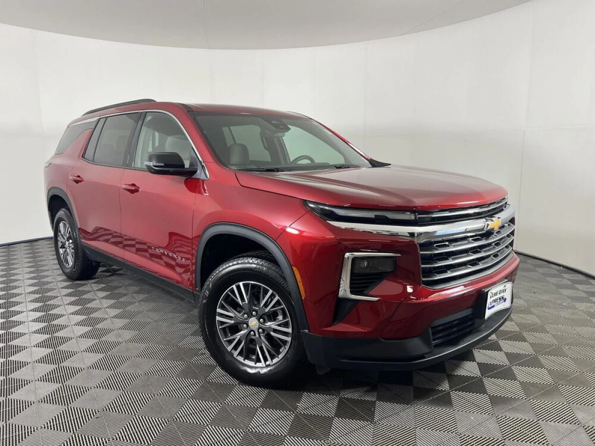 New 2026 Chevrolet Traverse LT