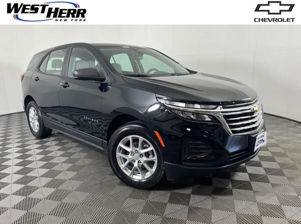 Pre-Owned 2024 Chevrolet Equinox LS