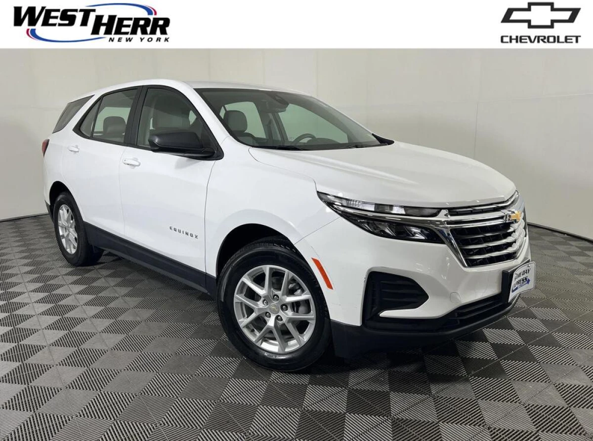 Pre-Owned 2024 Chevrolet Equinox LS