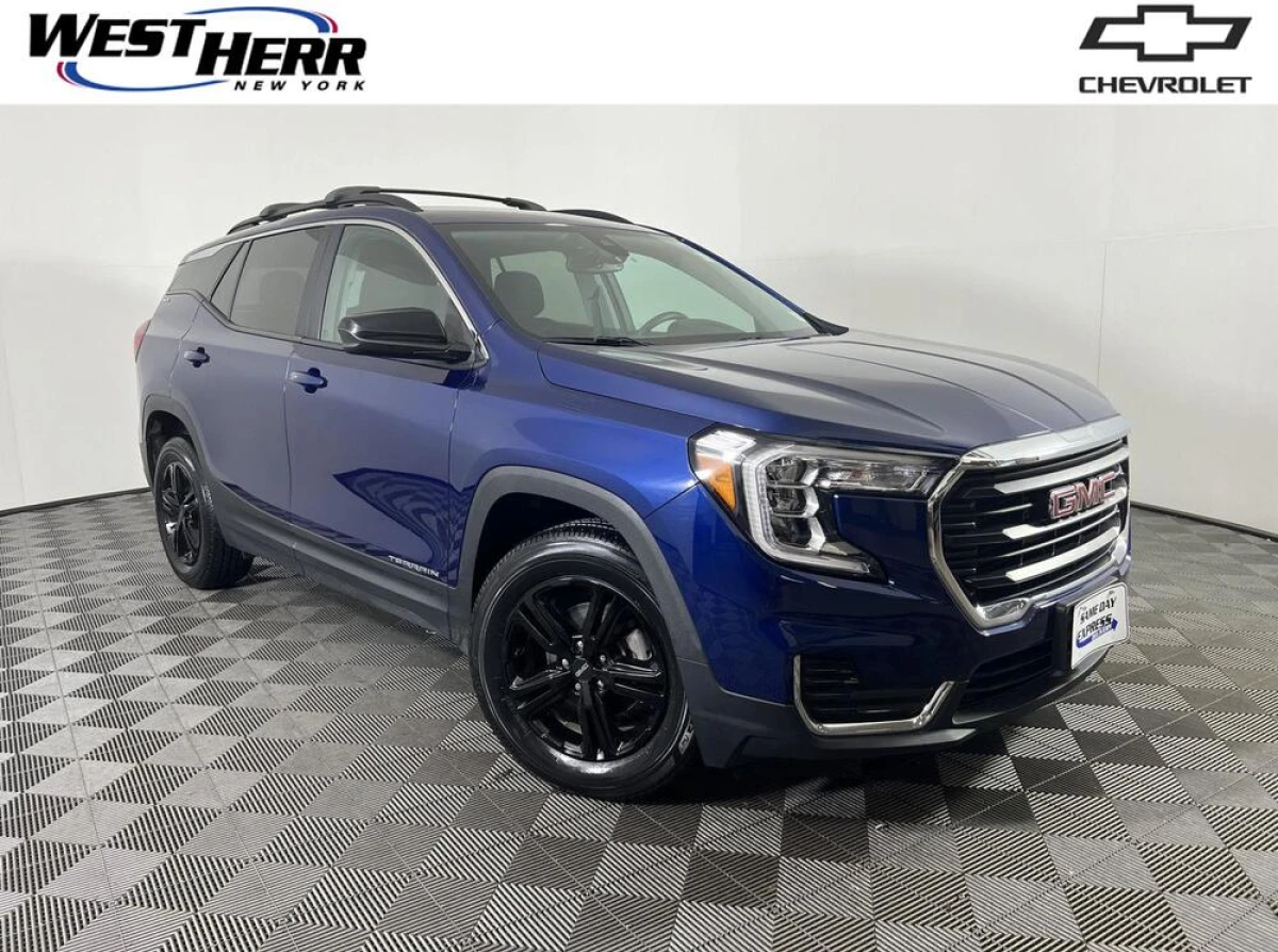 Pre-Owned 2023 GMC Terrain SLE